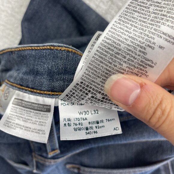 Levis Jeans 513 Mens 30x32 Blue Slim Straight American Workwear Dark Wash Denim - Picture 5 of 10